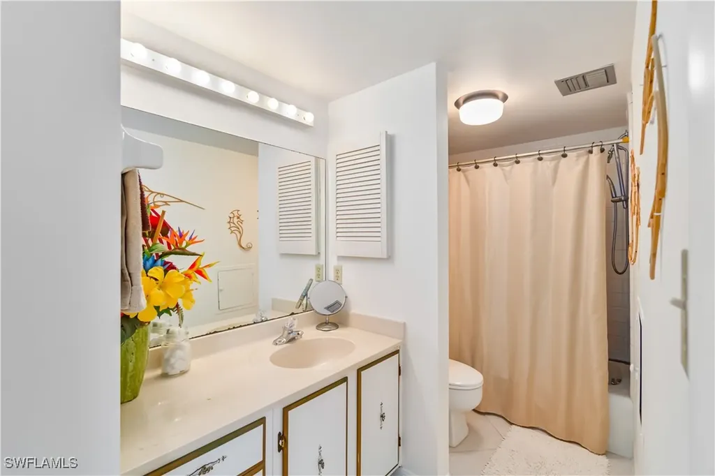 3443 Gulf Shore Boulevard N Naples FL 34103