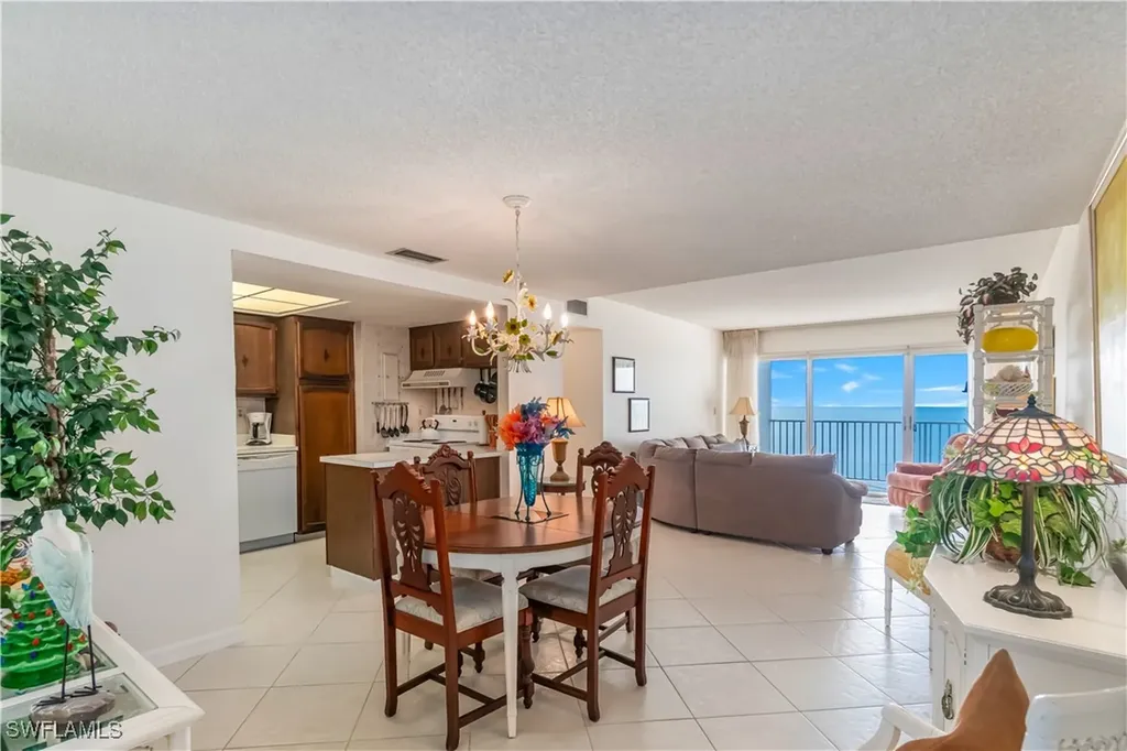 3443 Gulf Shore Boulevard N Naples FL 34103