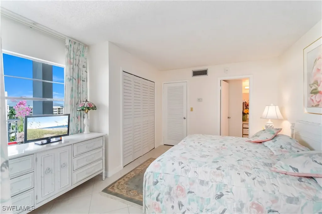 3443 Gulf Shore Boulevard N Naples FL 34103