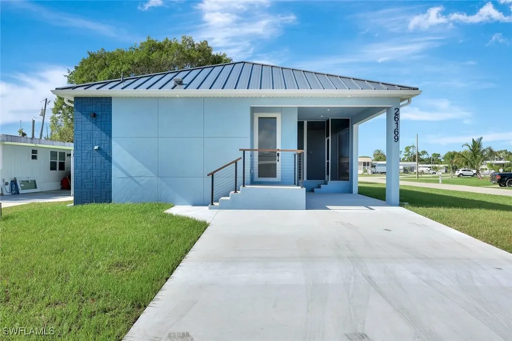 26169 Earl Road Bonita Springs FL 34135