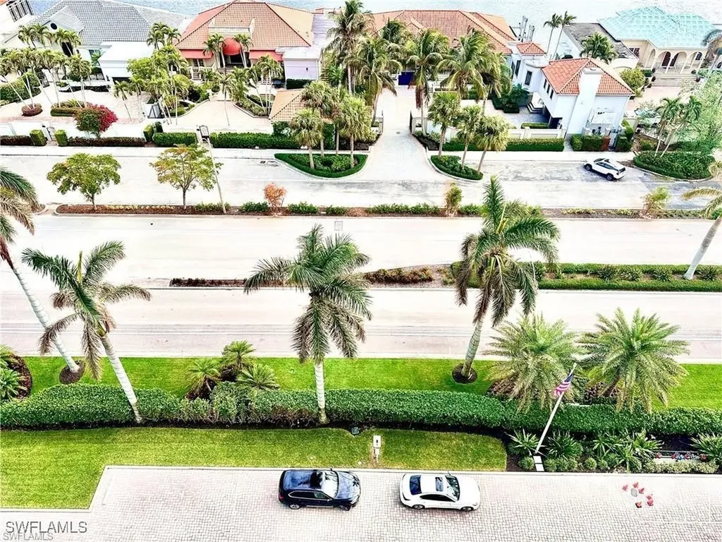4751 Gulf Shore Boulevard N Naples FL 34103