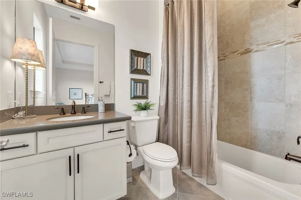 4711 Via Del Corso Lane Bonita Springs FL 34134