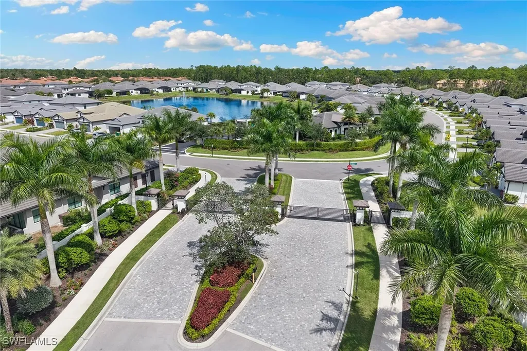 14875 Loggerhead Drive Naples FL 34120