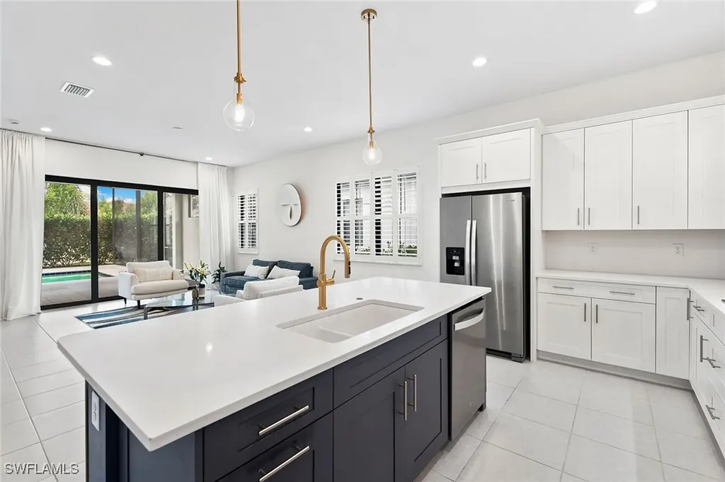 14875 Loggerhead Drive Naples FL 34120