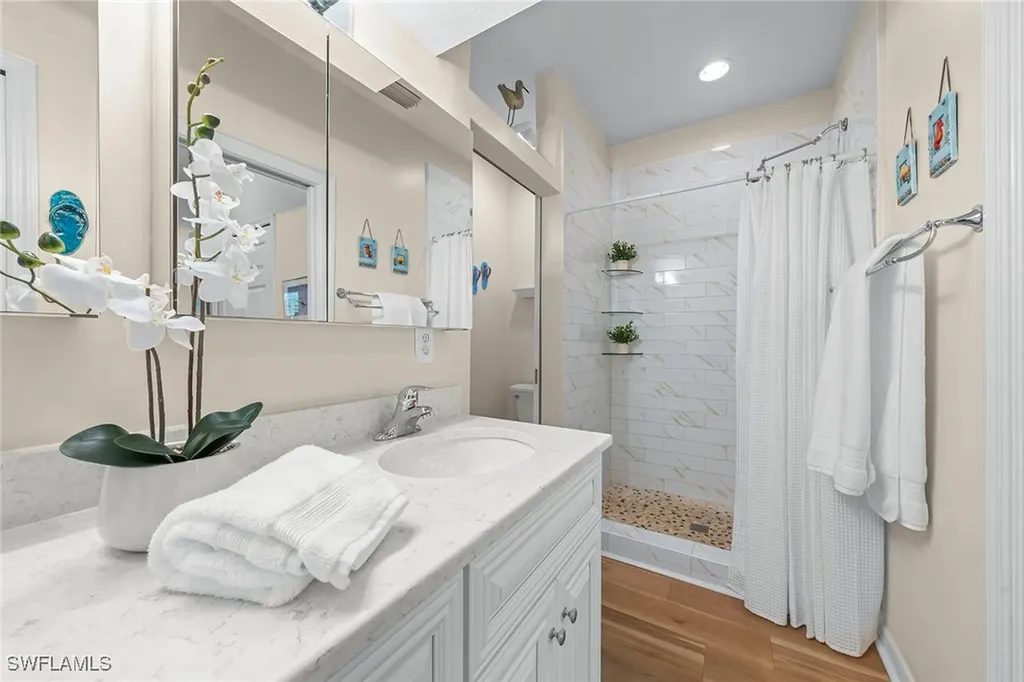 3461 Pointe Creek Court Bonita Springs FL 34134