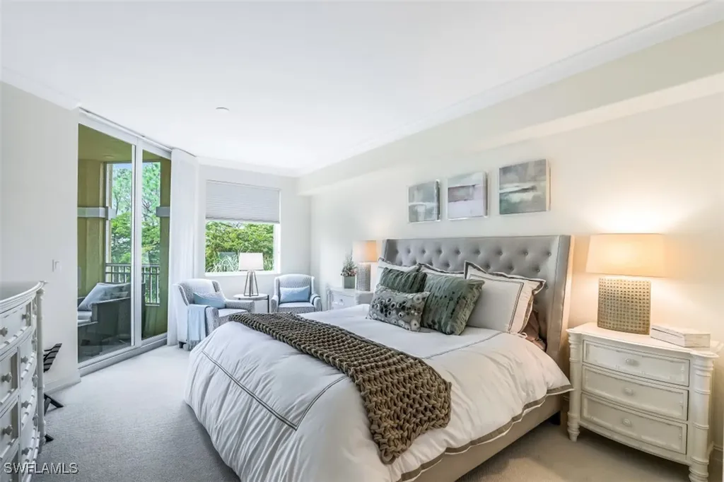 2728 Tiburon Boulevard E Naples FL 34109