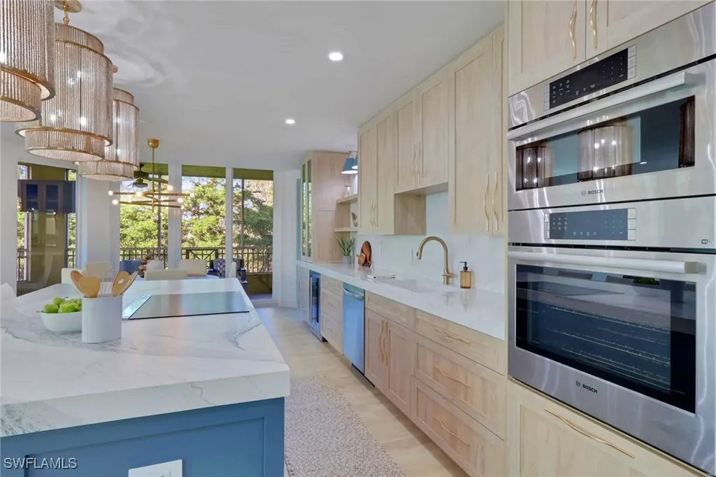 2728 Tiburon Boulevard E Naples FL 34109
