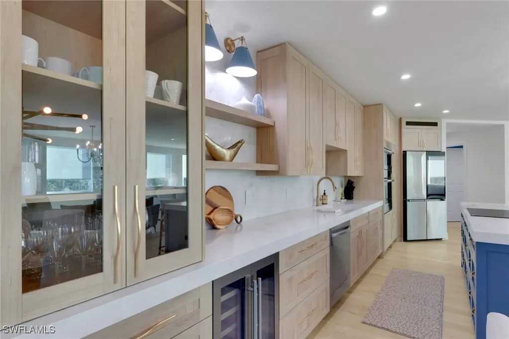 2728 Tiburon Boulevard E Naples FL 34109
