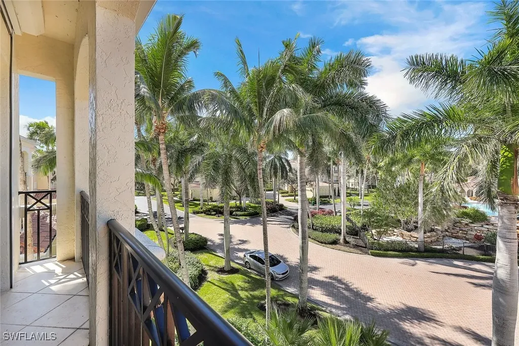 2630 Bolero Drive Naples FL 34109