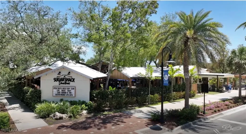 27281 Buccaneer Drive Bonita Springs FL 34135