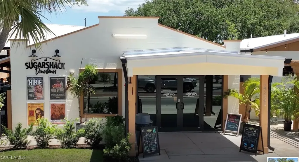 27281 Buccaneer Drive Bonita Springs FL 34135