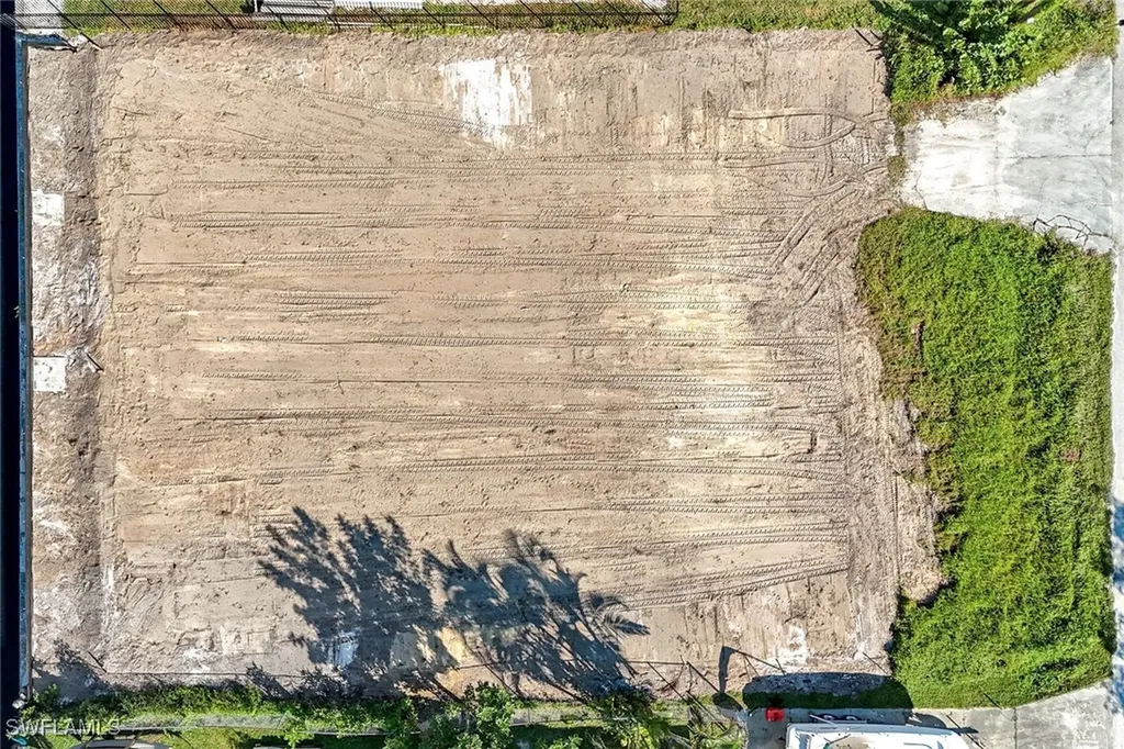 27281 Buccaneer Drive Bonita Springs FL 34135