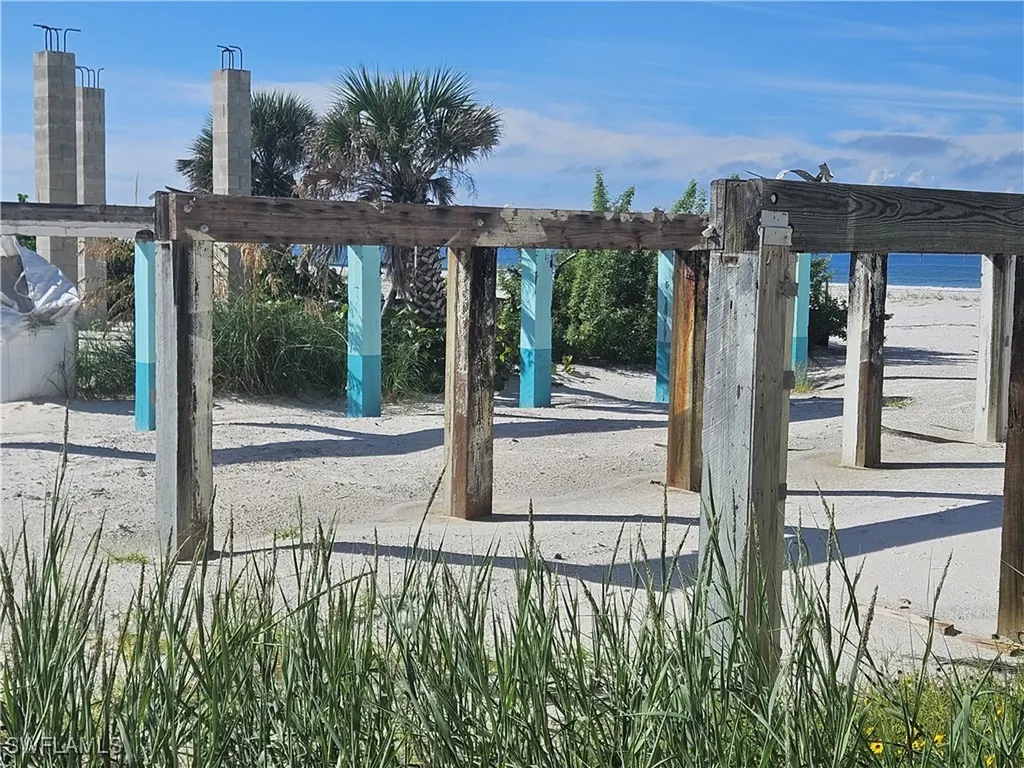 616 Estero Boulevard Fort Myers Beach FL 33931