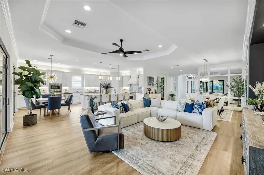 9223 Rialto Lane Naples FL 34119