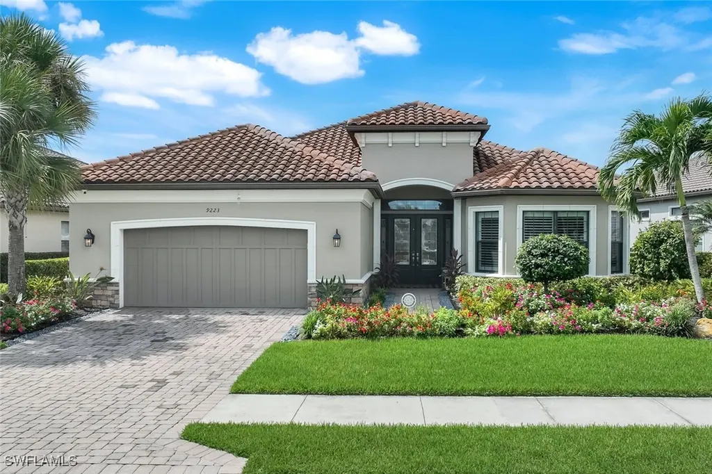 9223 Rialto Lane Naples FL 34119