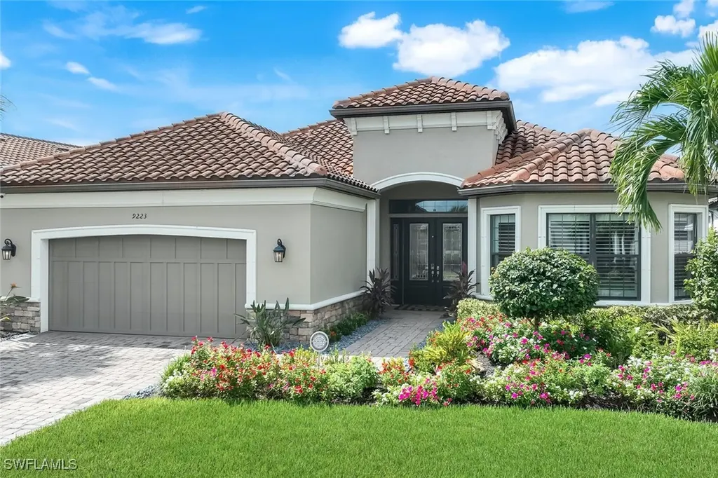 9223 Rialto Lane Naples FL 34119