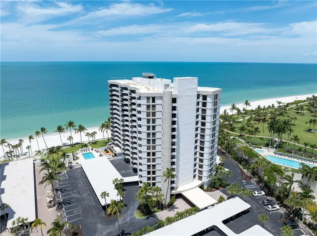 Naples FL, 4005 Gulf Shore Boulevard N, Unit 705
