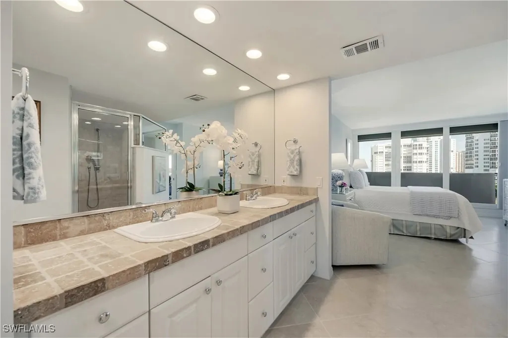 4005 Gulf Shore Boulevard N Naples FL 34103