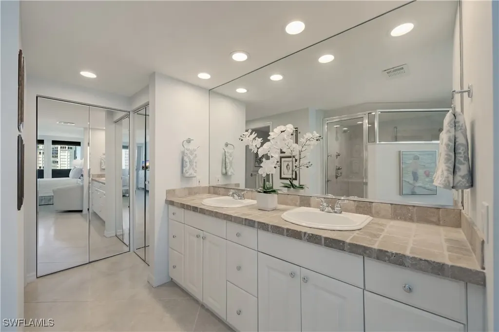 4005 Gulf Shore Boulevard N Naples FL 34103