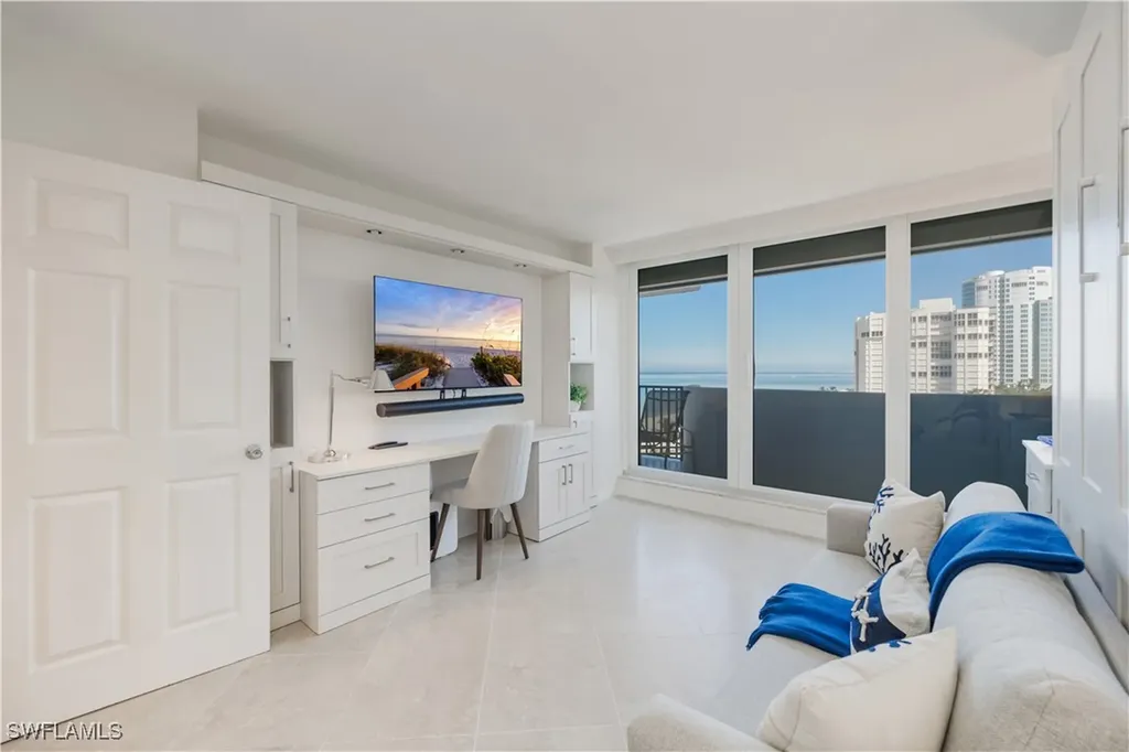 4005 Gulf Shore Boulevard N Naples FL 34103