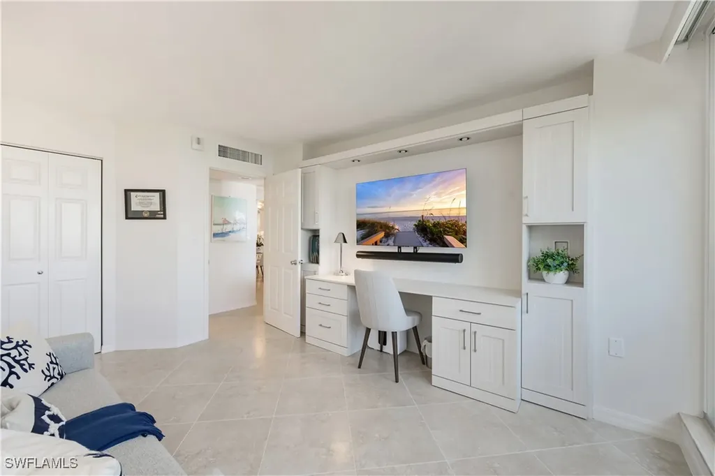 4005 Gulf Shore Boulevard N Naples FL 34103