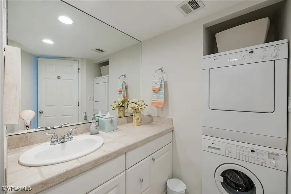 4005 Gulf Shore Boulevard N Naples FL 34103