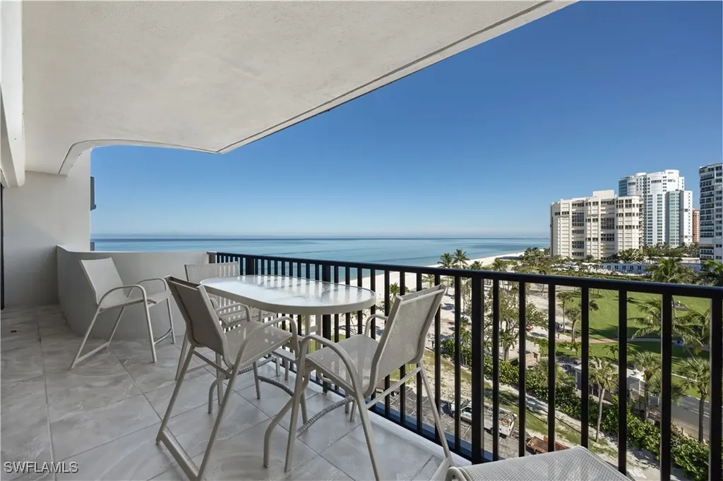 4005 Gulf Shore Boulevard N Naples FL 34103