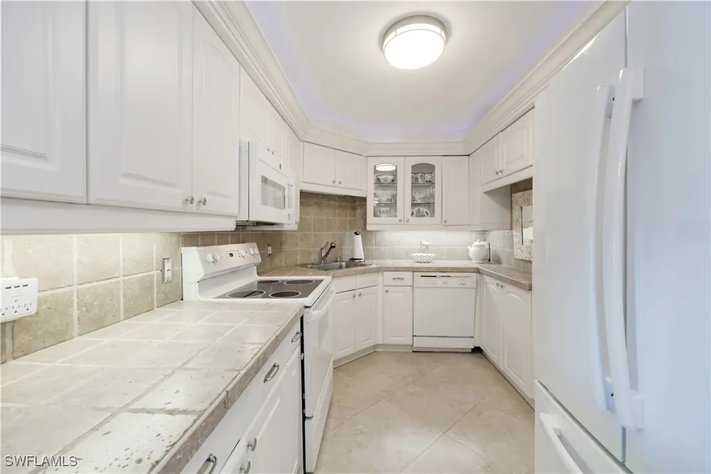 4005 Gulf Shore Boulevard N Naples FL 34103