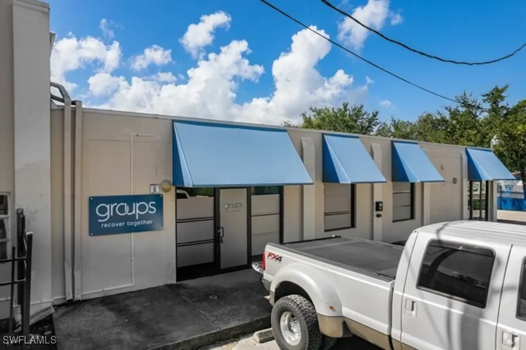1357 N Tamiami Trail North Fort Myers FL 33903
