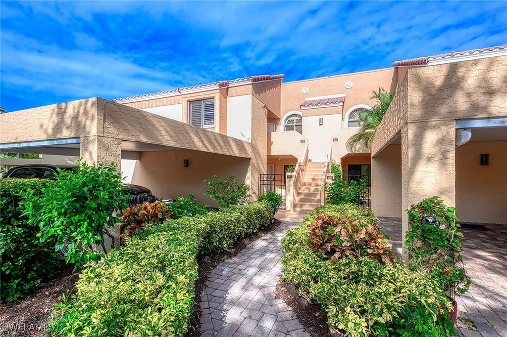 613 Beachwalk Circle Naples FL 34108
