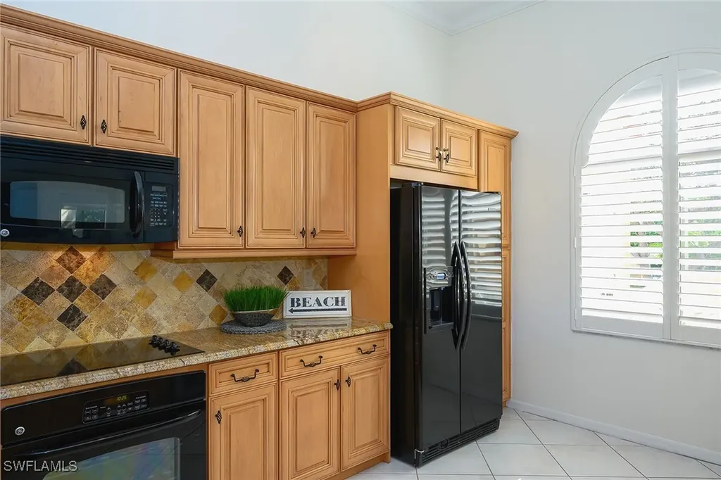 613 Beachwalk Circle Naples FL 34108