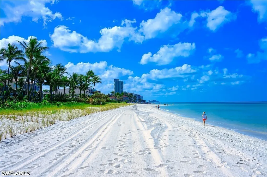 613 Beachwalk Circle Naples FL 34108