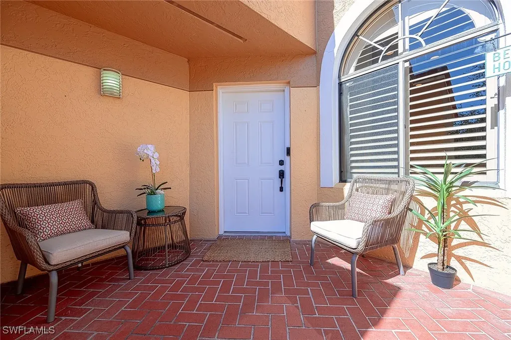 613 Beachwalk Circle Naples FL 34108