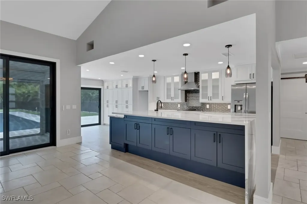 1806 Princess Court Naples FL 34110