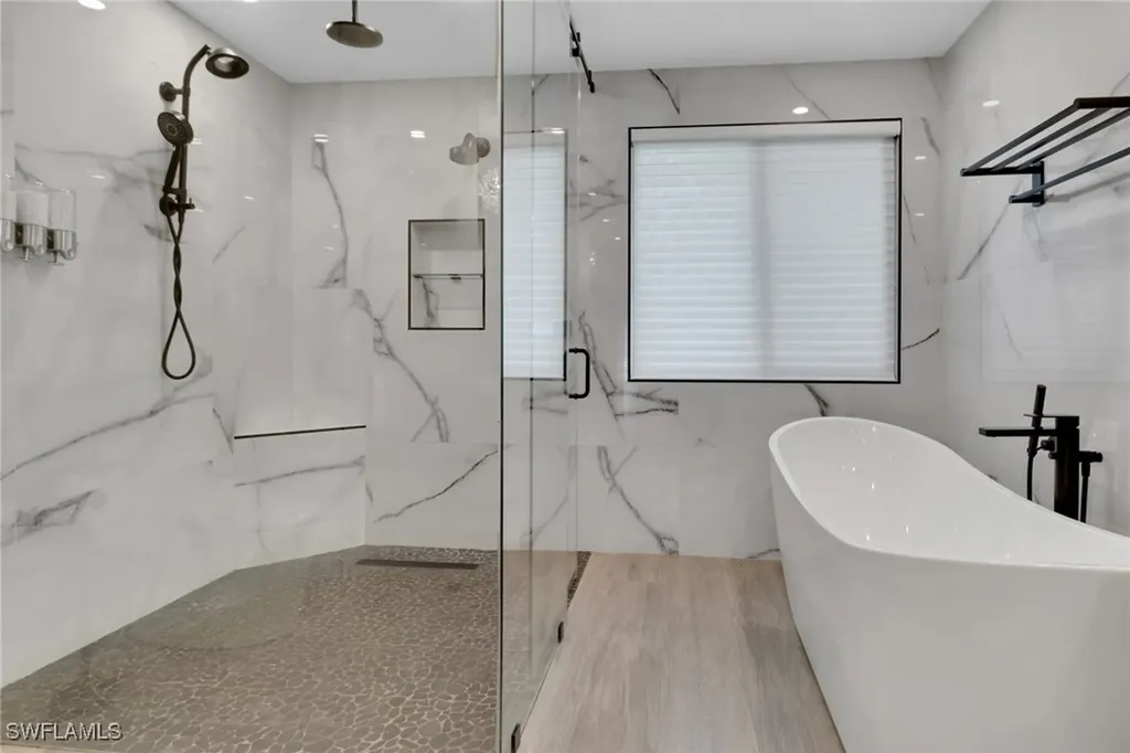 1806 Princess Court Naples FL 34110