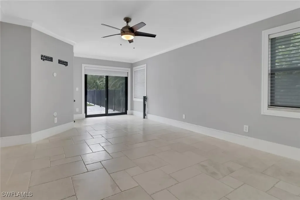 1806 Princess Court Naples FL 34110