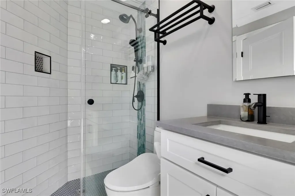 1806 Princess Court Naples FL 34110