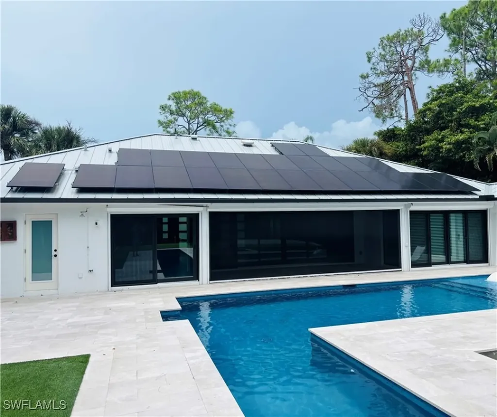 1806 Princess Court Naples FL 34110