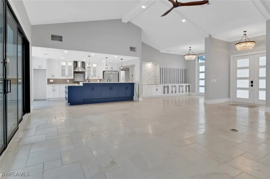 1806 Princess Court Naples FL 34110