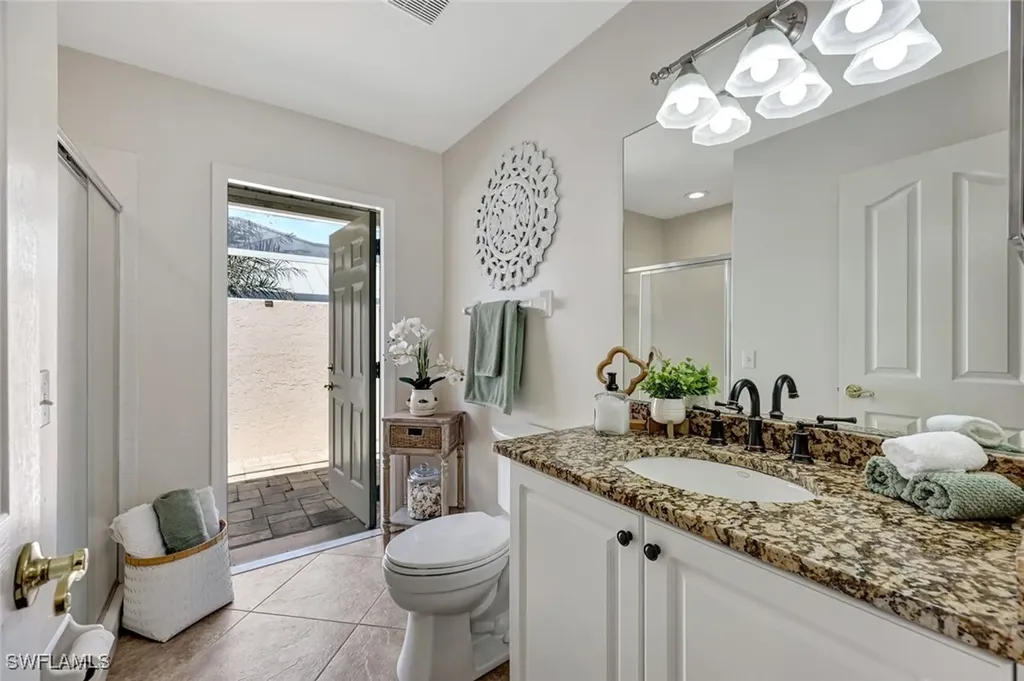 11043 Longshore Way W Naples FL 34119