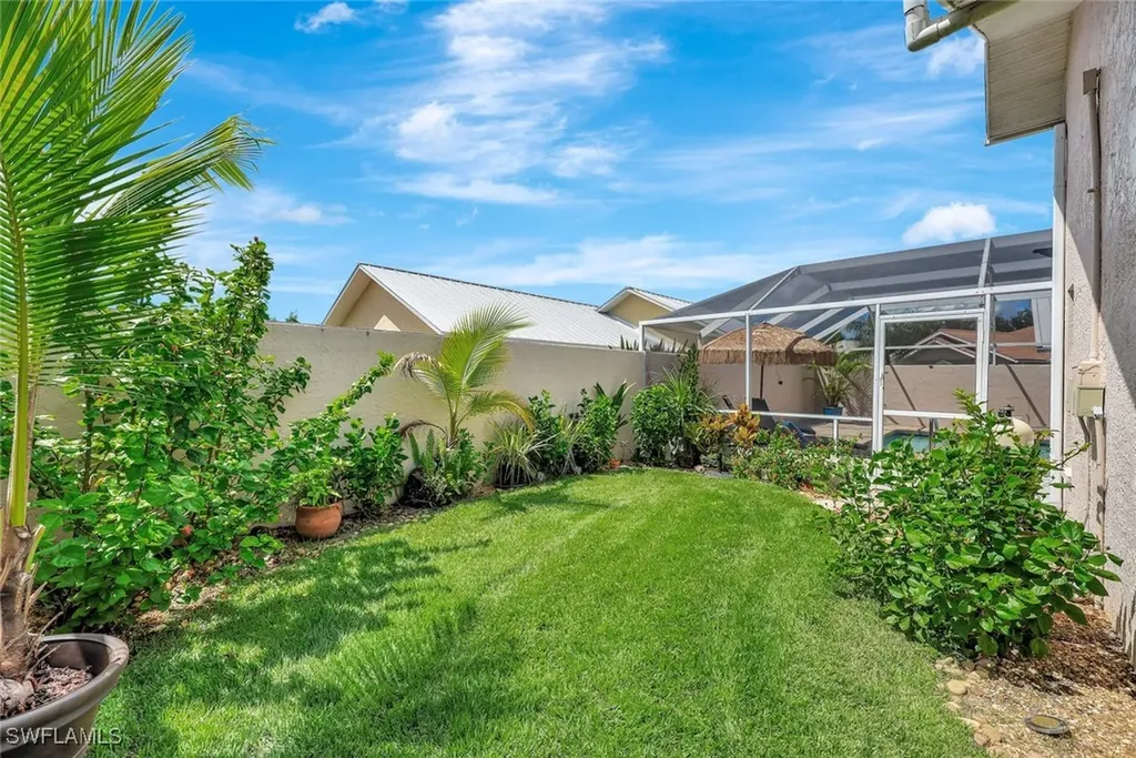 11043 Longshore Way W Naples FL 34119