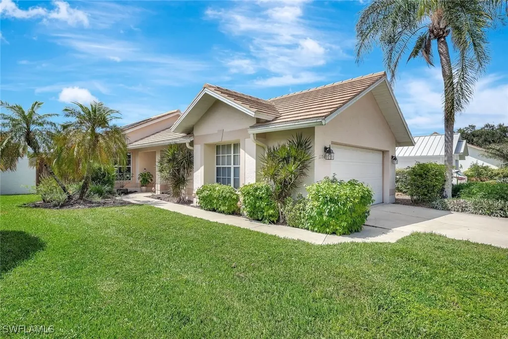 11043 Longshore Way W Naples FL 34119