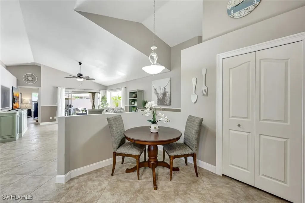 11043 Longshore Way W Naples FL 34119