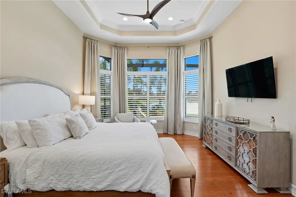 6376 Costa Circle Naples FL 34113