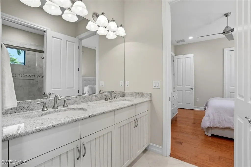 6376 Costa Circle Naples FL 34113