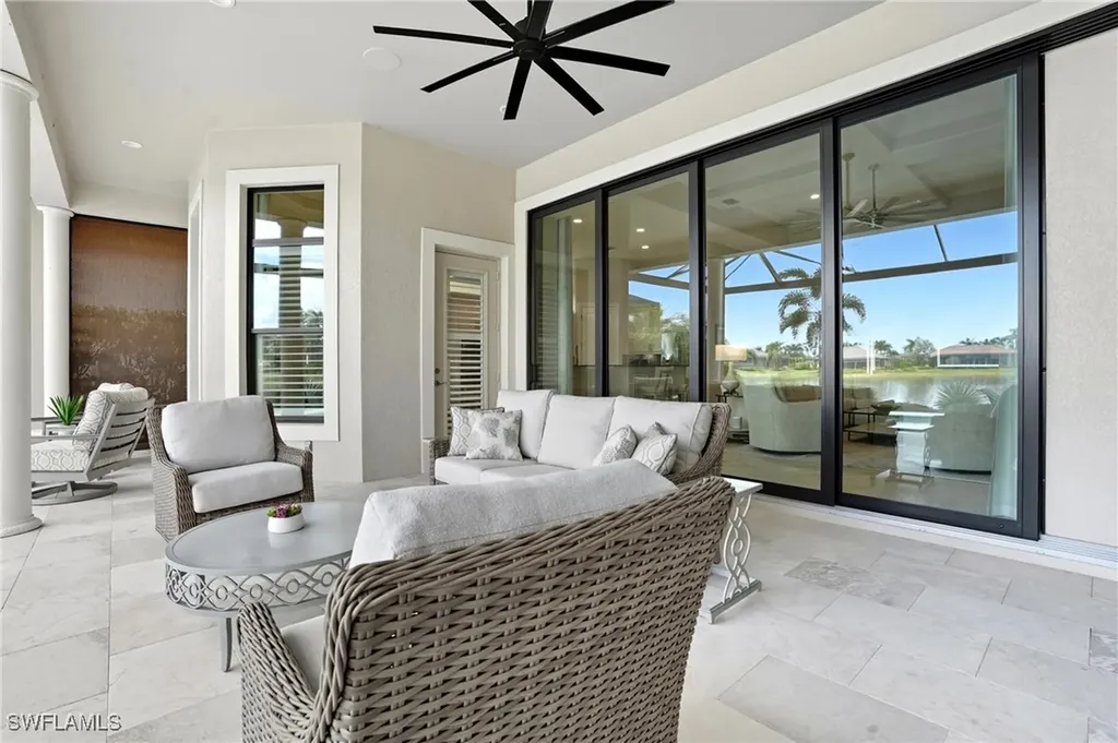 6376 Costa Circle Naples FL 34113