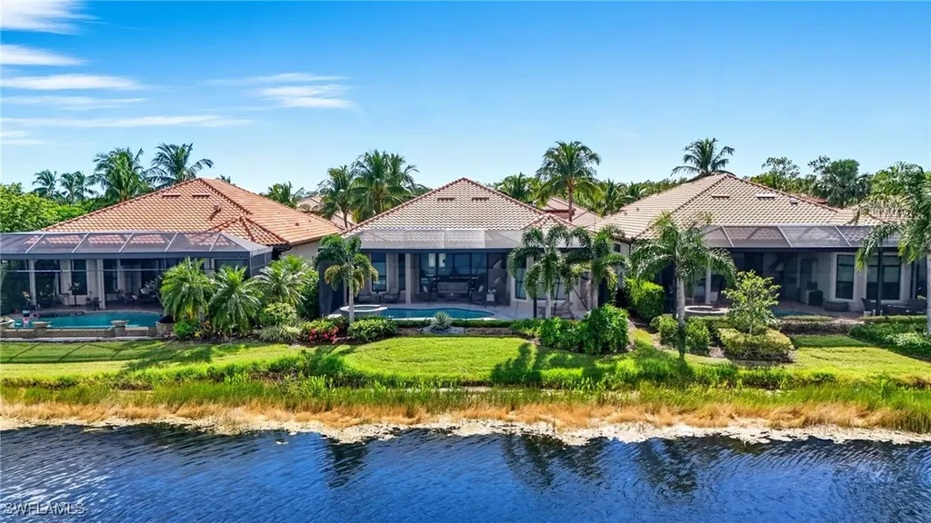 6376 Costa Circle Naples FL 34113