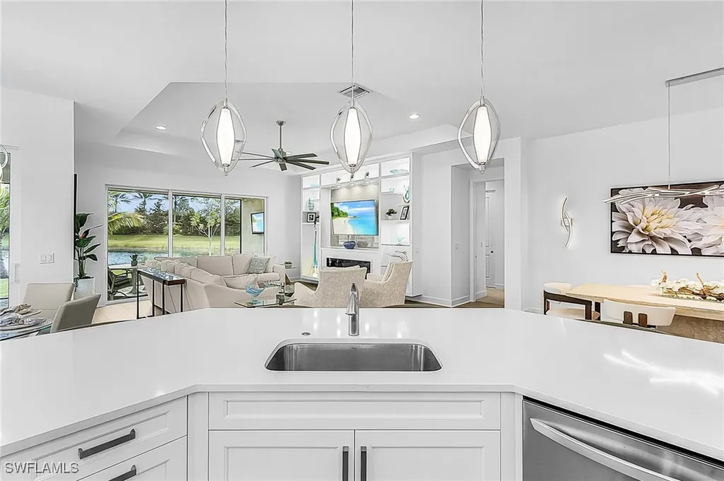 28388 Turin Court Bonita Springs FL 34135