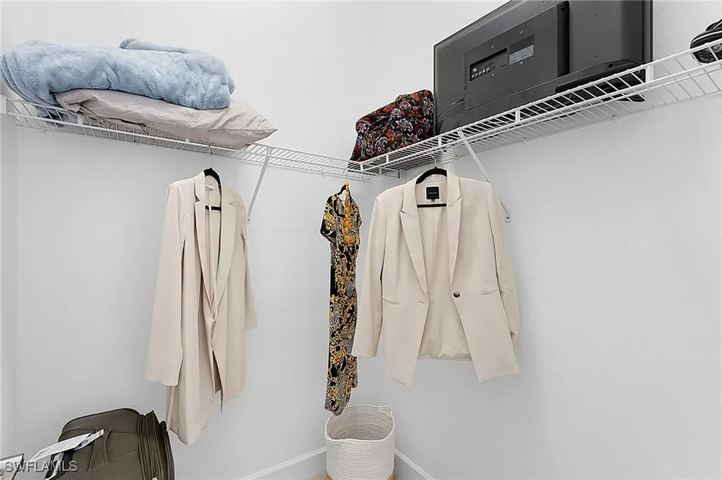 28388 Turin Court Bonita Springs FL 34135