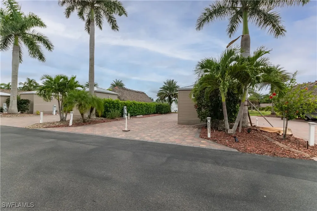 Fort Myers FL 33905